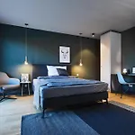 Ipartment By Western Hotel 4*
